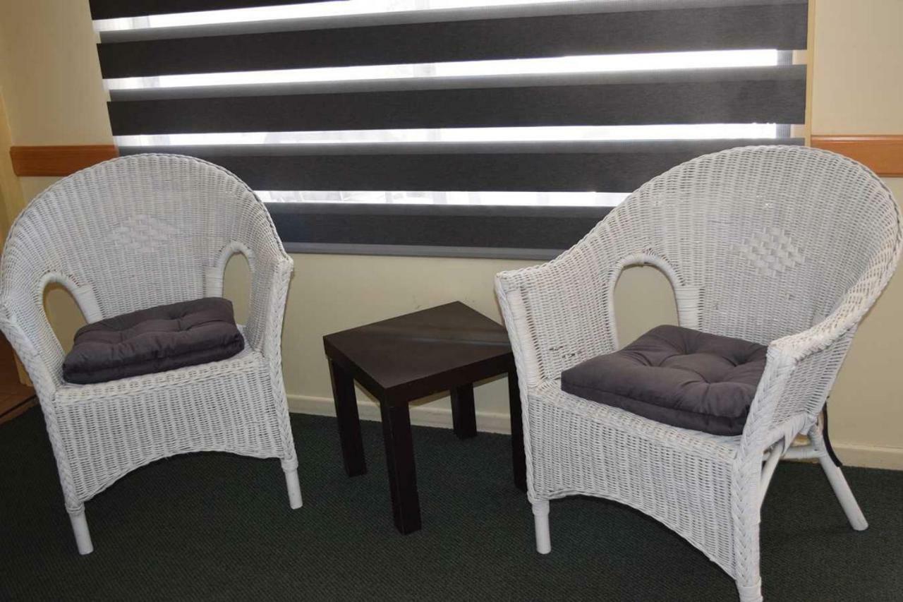 Motel Vines